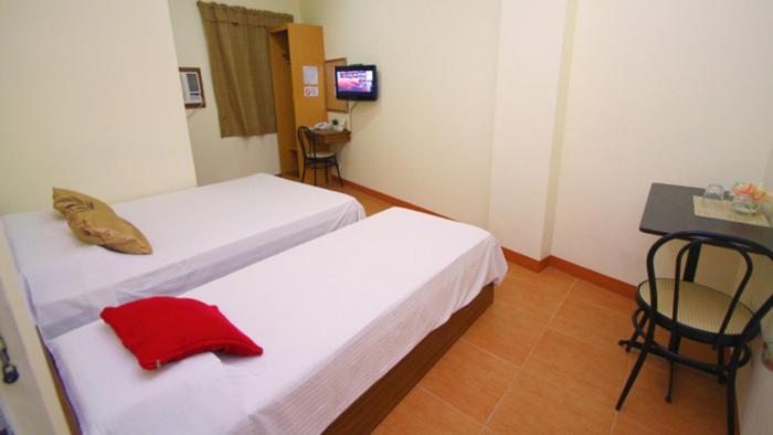 Robe'S Pension House Cebu Bagian luar foto